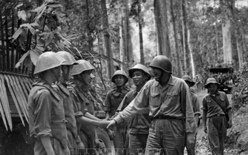 Chuyện kể những lần về thăm quê của vị tướng tài đức Đồng Sỹ Nguyên