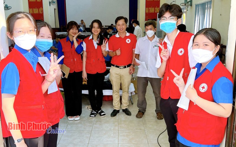 Đồng Xoài: Sôi nổi ngày hội hiến máu tình nguyện năm 2023
