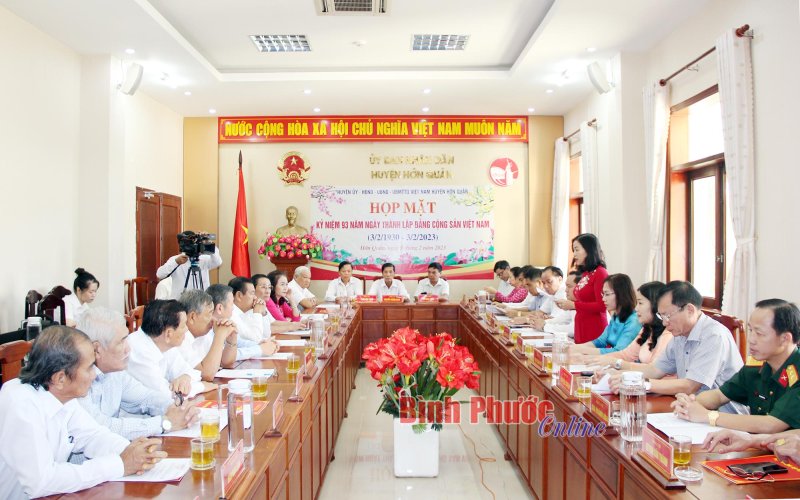 Hớn Quản họp mặt kỷ niệm 93 năm ngày thành lập Đảng Cộng sản Việt Nam