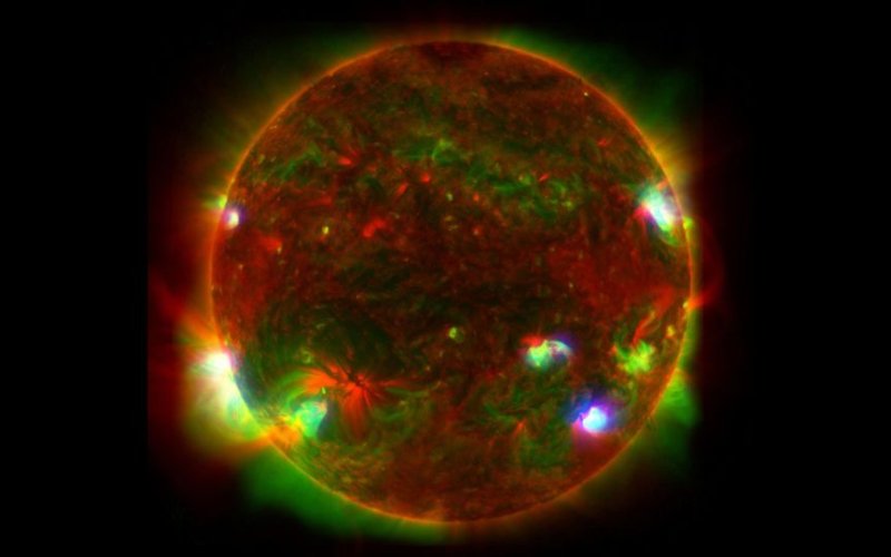 Lần đầu tiên chụp được ảnh tia X tạo ra bởi các ngọn lửa nano của Mặt Trời
