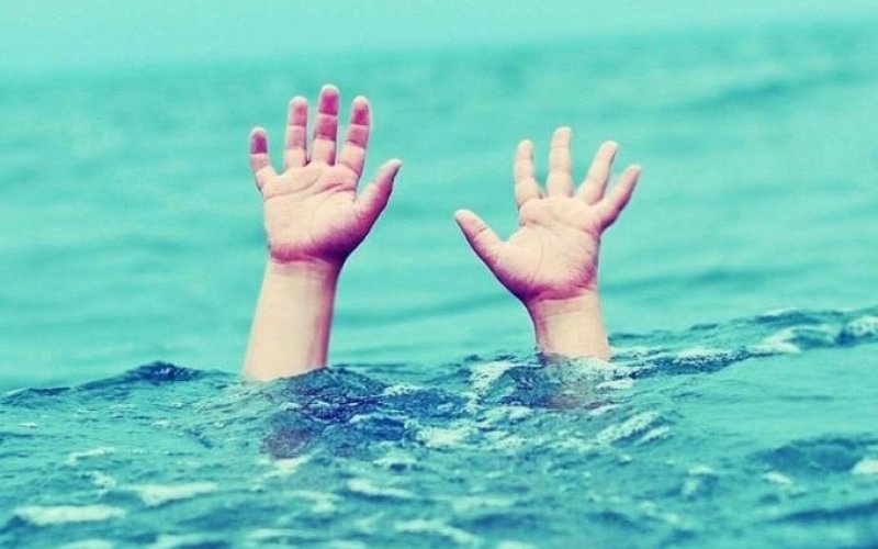 Rủ nhau đi tắm hồ, 2 cháu bé đuối nước tử vong