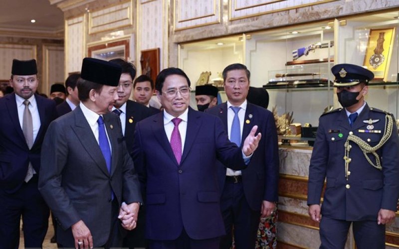 Thủ tướng Phạm Minh Chính hội đàm với Quốc vương Hassanal Bolkiah