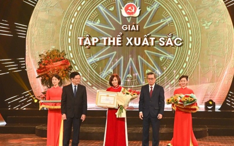 Trao Giải báo chí toàn quốc về xây dựng Đảng lần thứ VII