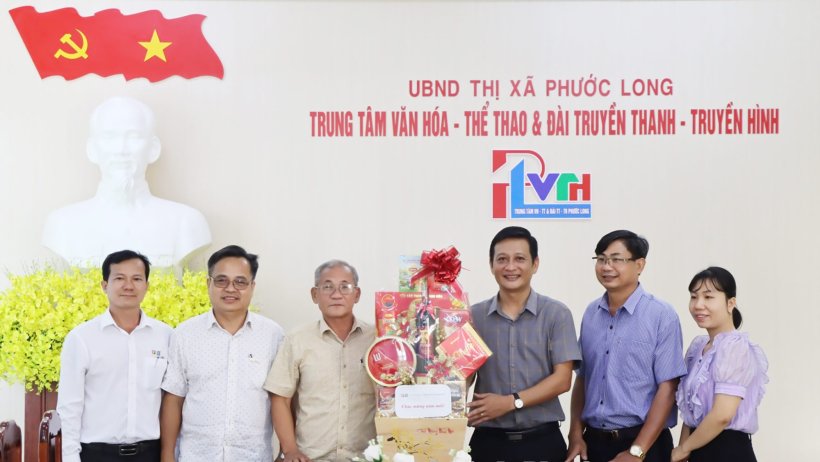 BPTV thăm, chúc tết các đài truyền thanh và Thủy điện Thác Mơ