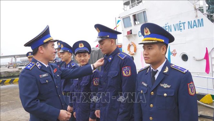 Cảnh sát biển Hải đội 202 túc trực, sẵn sàng chiến đấu cao dịp Tết