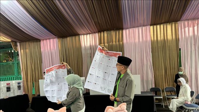 Ngày bầu cử của Indonesia diễn ra trong hòa bình, suôn sẻ