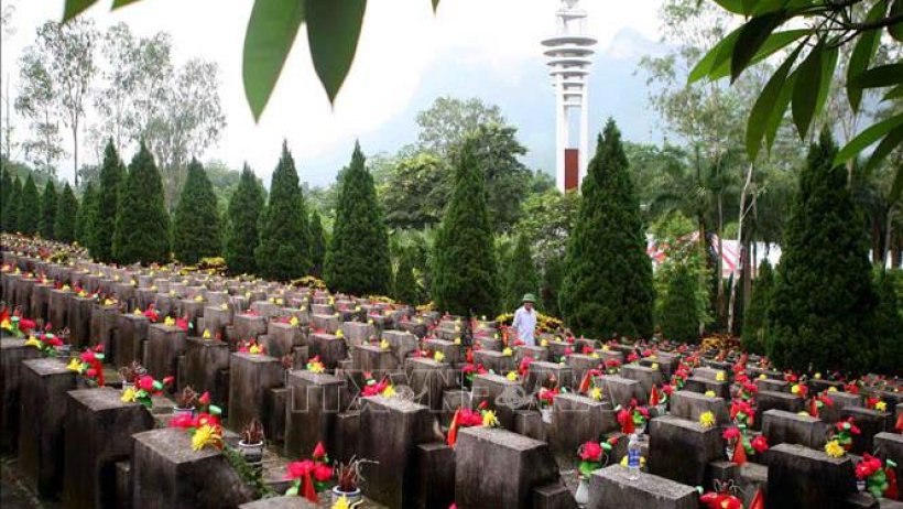 Nghĩa trang Liệt sỹ Quốc gia Vị Xuyên - Địa chỉ đỏ giáo dục truyền thống cách mạng