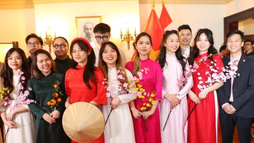 Xuân Giáp Thìn 2024: Duy trì những nét đẹp văn hóa Việt Nam tại Canada