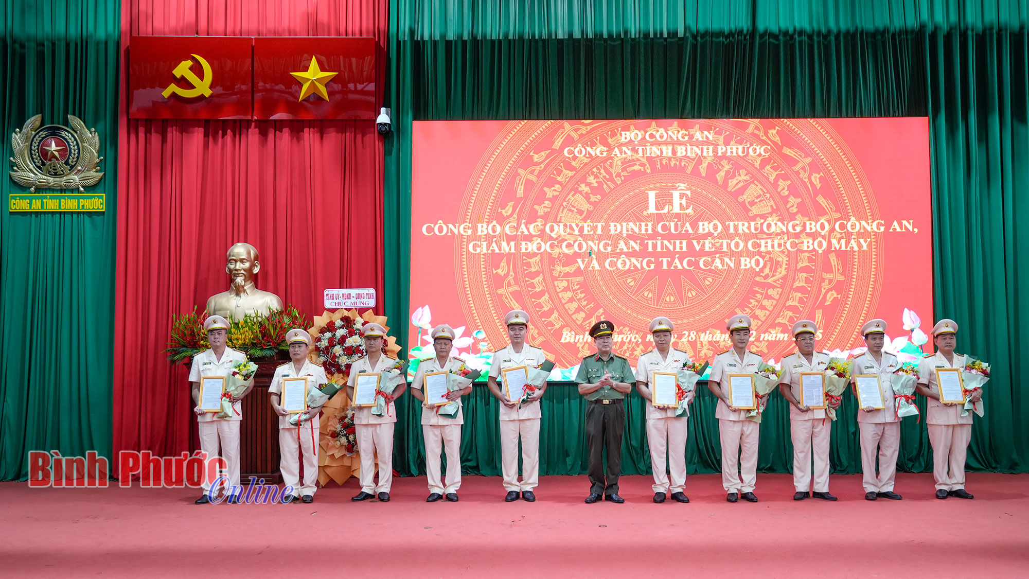 Công an Bình Phước: Công bố các quyết định về tổ chức bộ máy và công tác cán bộ