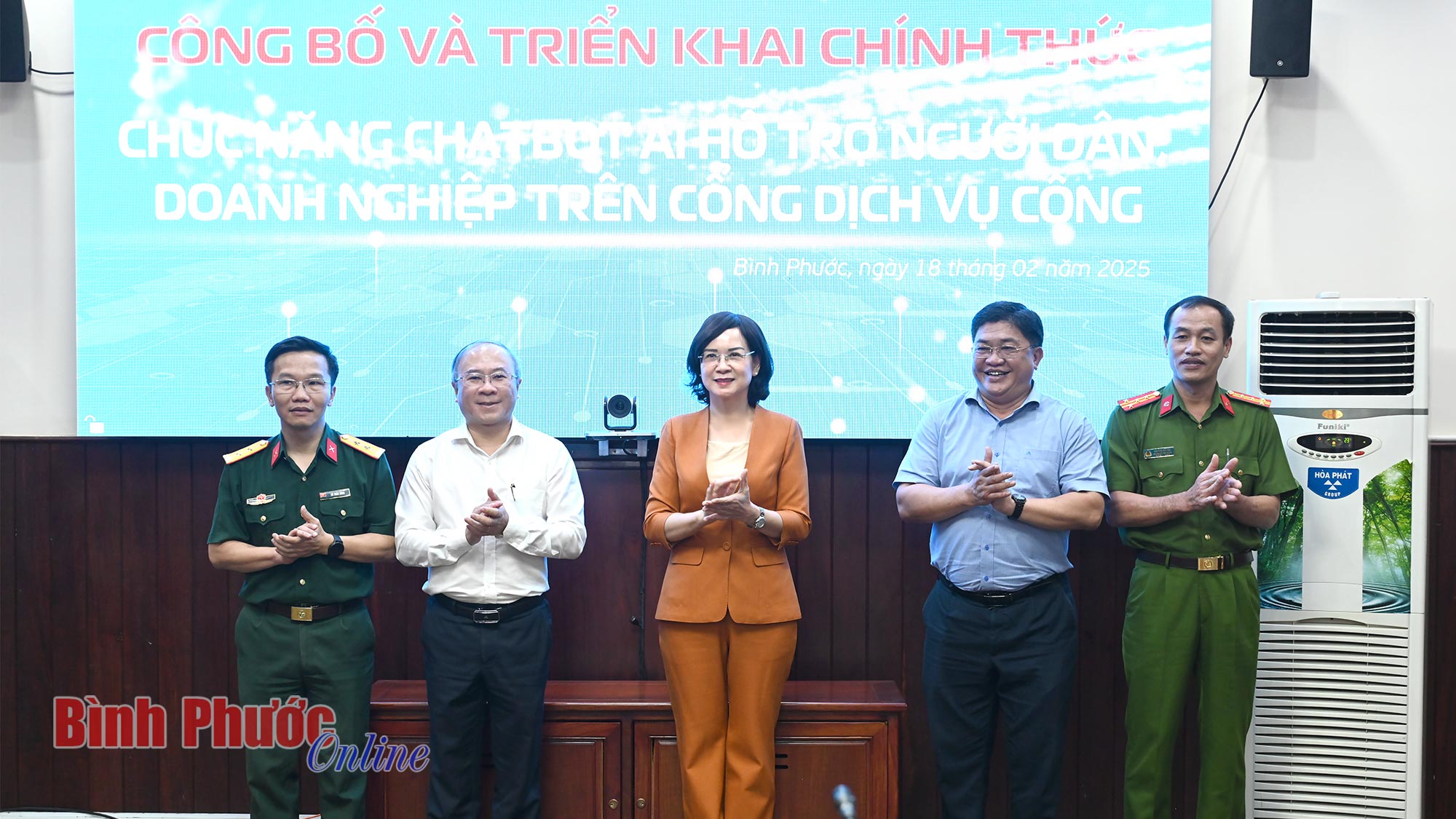 Công bố và triển khai chức năng Chatbot AI trên Cổng dịch vụ công tỉnh Bình Phước
