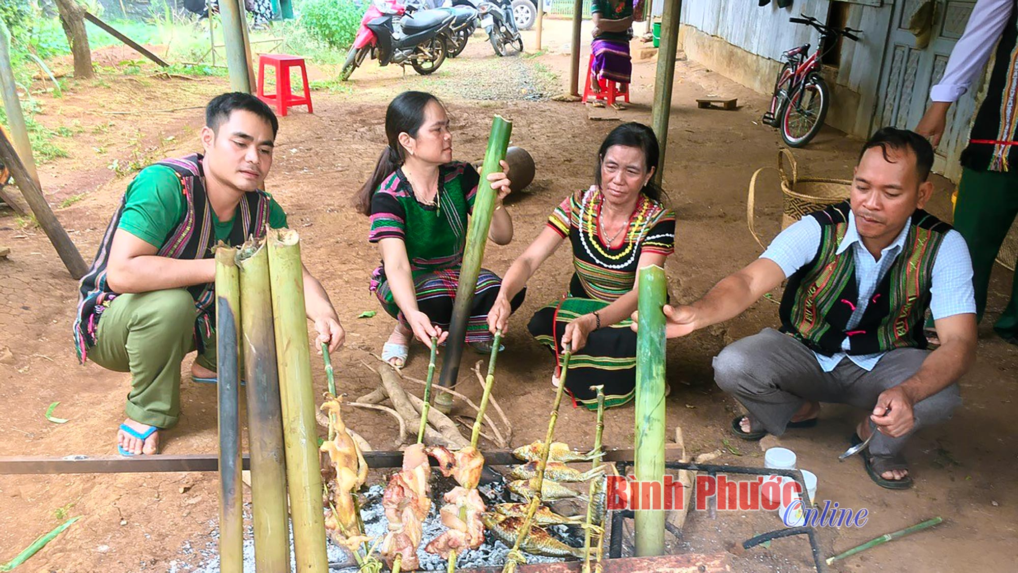 Gìn giữ, phát huy các giá trị lịch sử, văn hóa