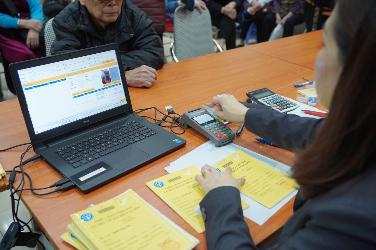 Những điểm mới về chế độ ốm đau, thai sản, hưu trí theo Luật BHXH 2024