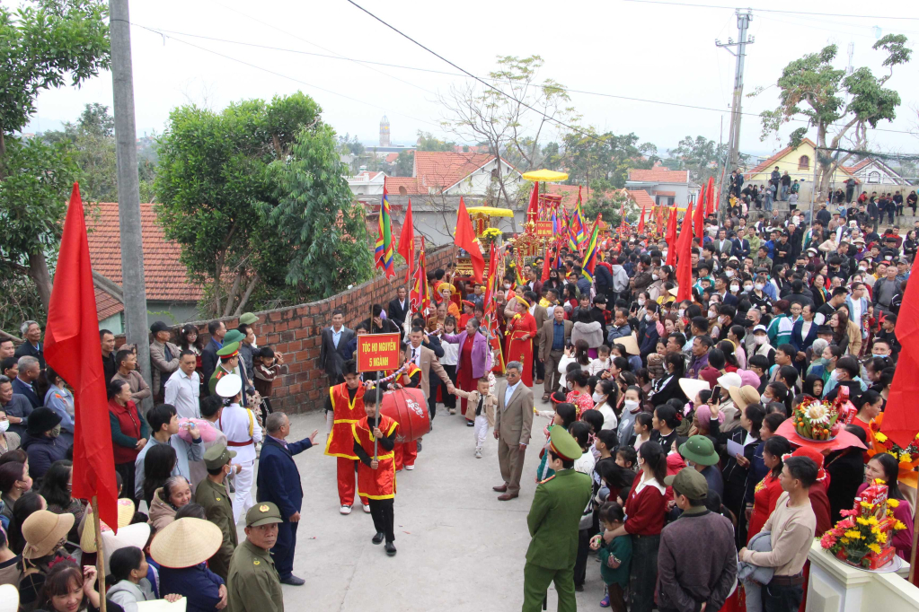 Sôi động du lịch đầu năm