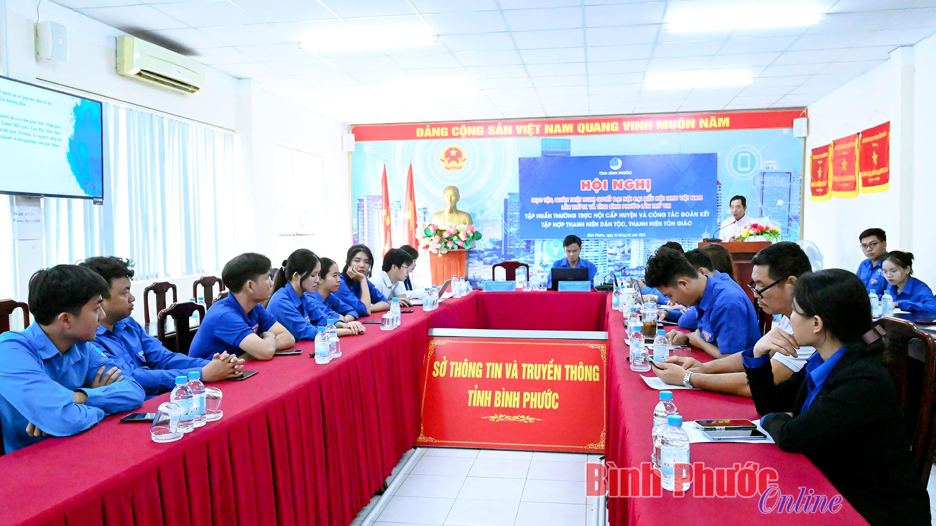 Tập huấn công tác đoàn về tập hợp đoàn kết thanh niên dân tộc, tôn giáo