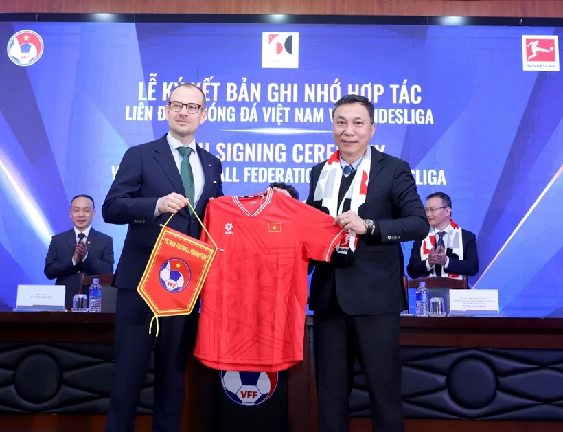 VFF bắt tay cùng Bundesliga nâng cao chất lượng bóng đá trẻ Việt Nam