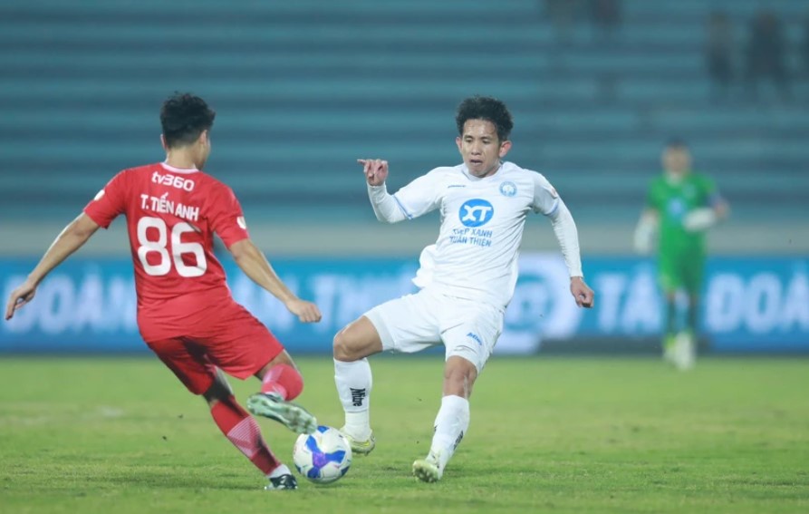 Vòng 15 V-League: Đại chiến Thể Công - Nam Định, sân Quy Nhơn chào Quả bóng Vàng Tiến Linh
