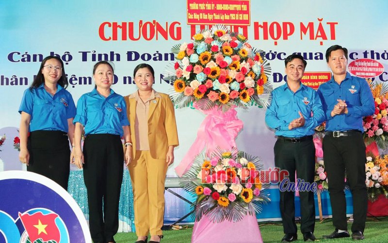 Bình Phước họp mặt cán bộ Tỉnh đoàn qua các thời kỳ