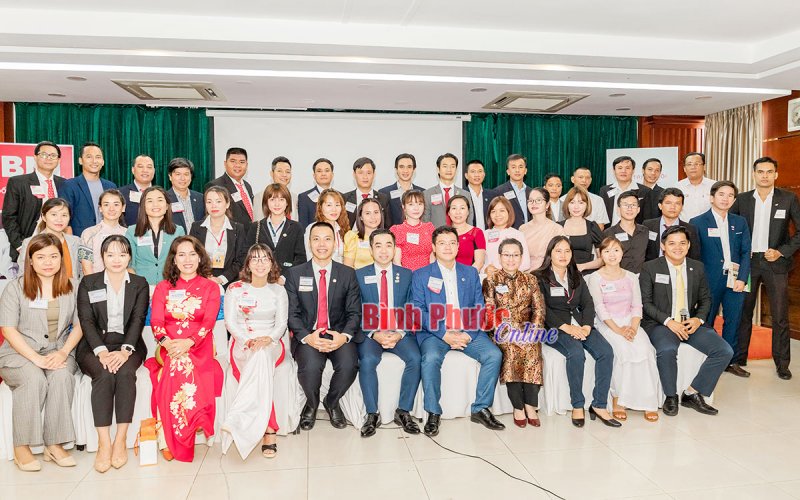 BNI Bom Bo Chapter B&igrave;nh Phước chuyển giao Ban điều h&agrave;nh nhiệm kỳ II