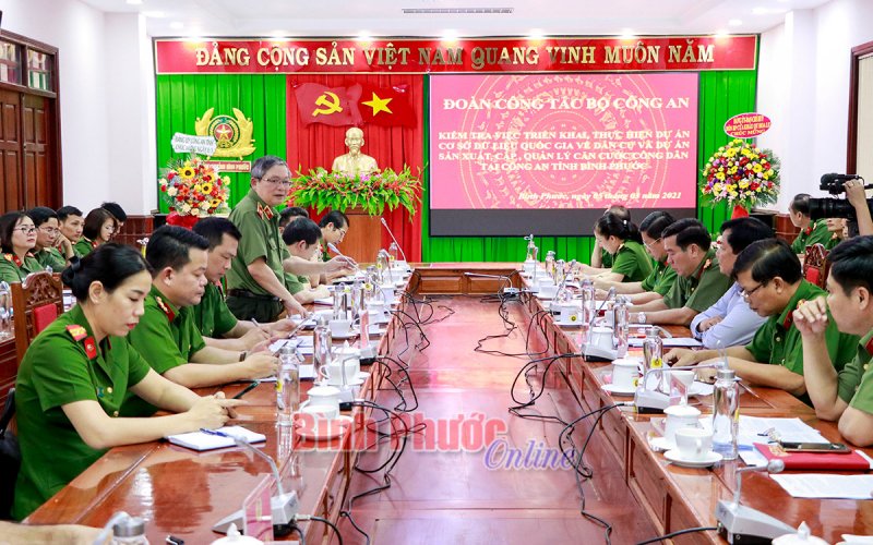 Bộ Công an kiểm tra tiến độ thực hiện 2 dự án quốc gia tại Công an Bình Phước