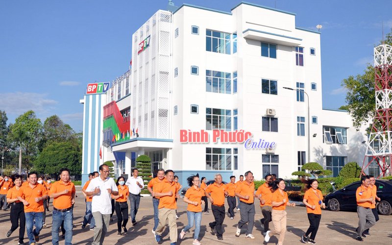 BPTV chạy việt dã chào mừng kỷ niệm ngày Quốc tế Phụ nữ
