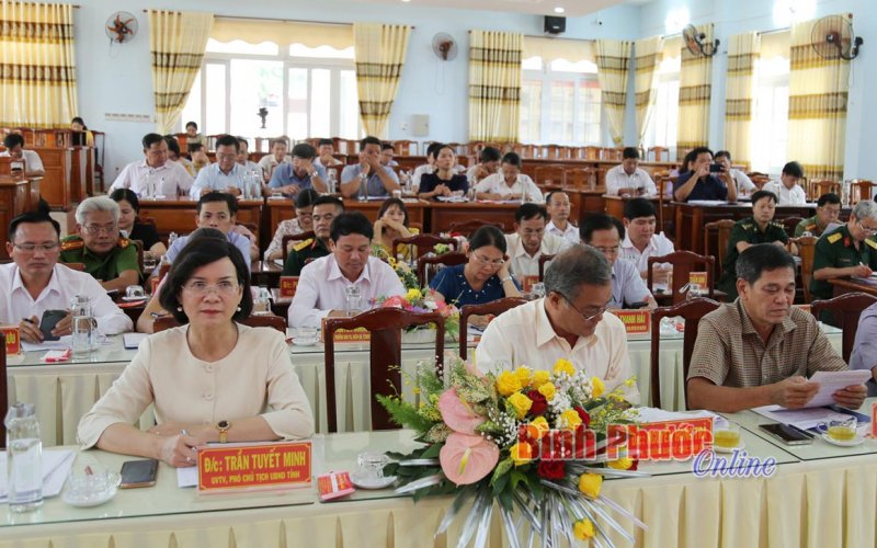 Bù Đăng giảm 542 hộ nghèo và 244 hộ cận nghèo 