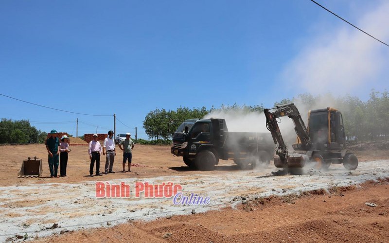 Cưỡng chế, buộc tháo dỡ đường giao thông trái phép trên đất nông nghiệp