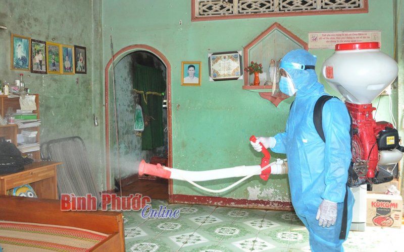 Để &ldquo;người g&aacute;c cổng&rdquo; ng&agrave;nh y tr&ograve;n vai - B&agrave;i 1