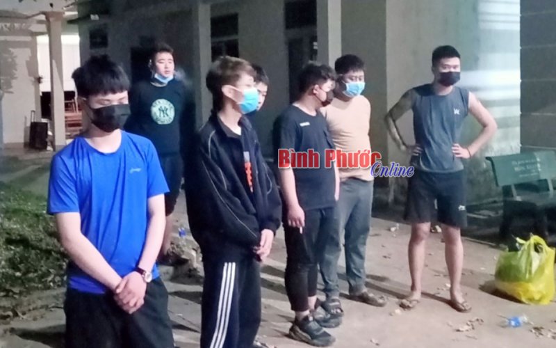 Đồng Phú phát hiện 9 người Trung Quốc nhập cảnh trái phép