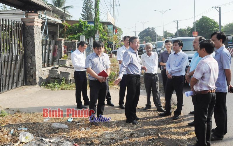 Giải quyết vướng mắc thi công dự án mở rộng đường ĐT.741