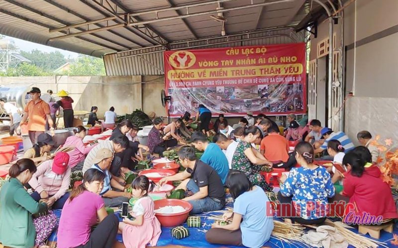 Gói cả nghĩa tình