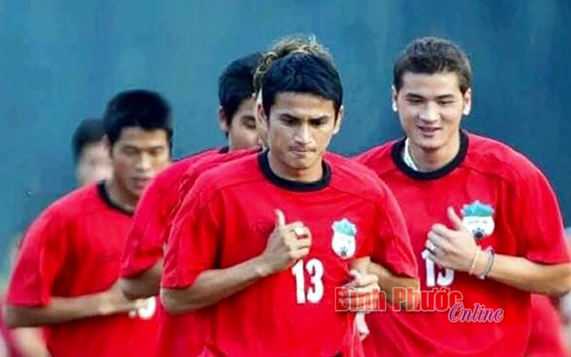 HLV Kiatisuk Senamuang hồi sinh CLB Hoàng Anh Gia Lai