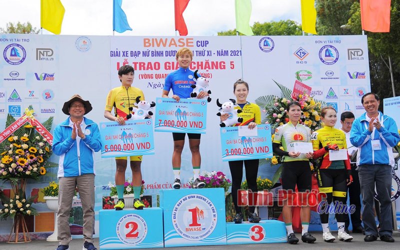 Nữ hoàng tốc độ lên tiếng 