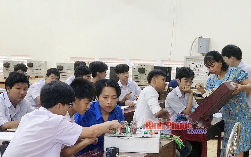 Sức trẻ ở Trường cao đẳng Công nghiệp cao su