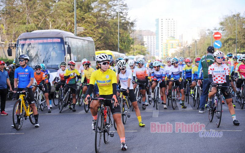 Tập đoàn Lộc Trời thâu tóm các danh hiệu quan trọng chặng cuối Biwase cup 2021