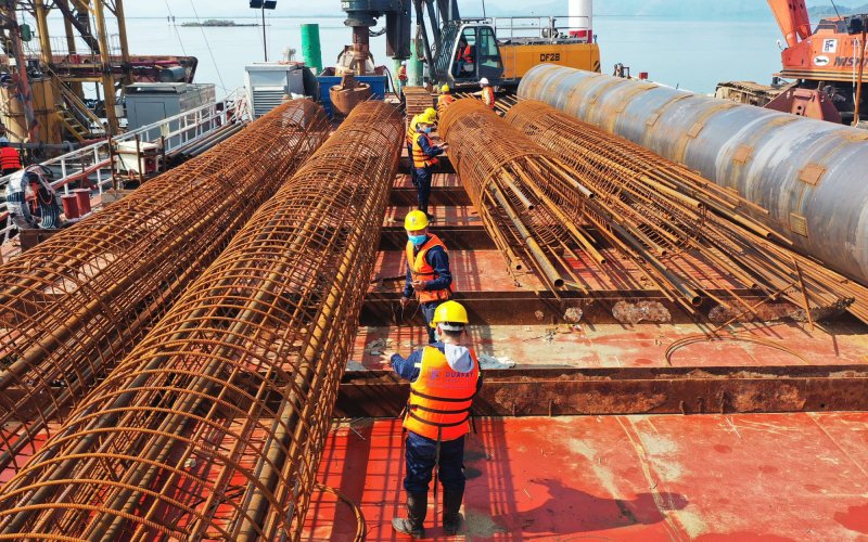 Thực hiện chủ đề công tác năm - Tạo đà bứt phá