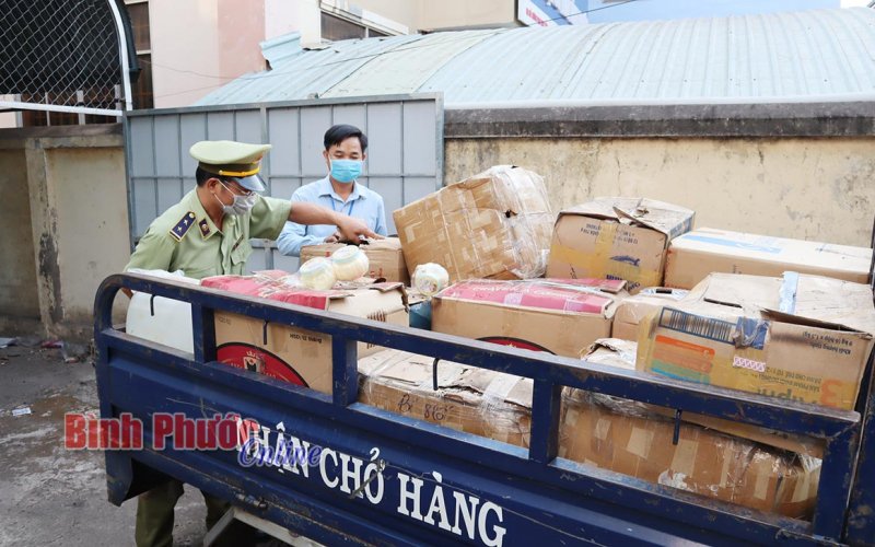 Tiêu hủy 990 sản phẩm kem dưỡng trắng da không rõ nguồn gốc xuất xứ