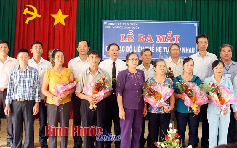 Bình Phước: Mỗi CLB Liên thế hệ tự giúp nhau có quỹ trên 61 triệu đồng