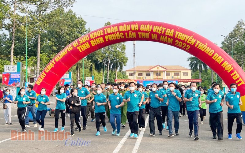 Bình Phước: Sôi nổi Ngày chạy Olympic vì sức khỏe toàn dân và giải Việt dã truyền thống