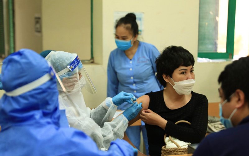 Đảm bảo đến hết tháng 3 bao phủ vaccine mũi 3 cho người đến lịch tiêm