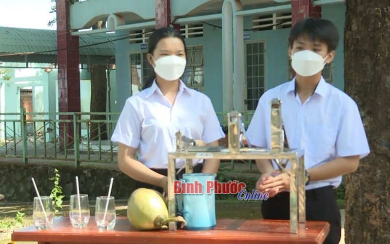 Dao gọt dừa đa năng