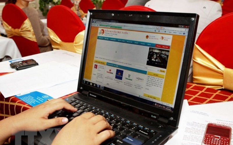 Giải pháp bảo vệ quyền lợi người tiêu dùng trong thời đại số