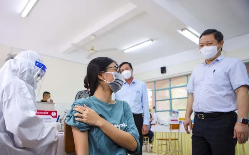 Hướng dẫn mới nhất của Bộ Y tế về tiêm vaccine COVID-19 liều nhắc lại