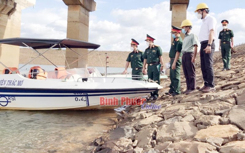 Kiểm tra công tác sẵn sàng chiến đấu, cứu hộ cứu nạn tại công trình thủy điện Thác Mơ