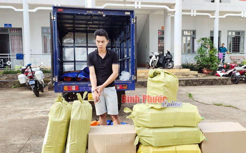 Phước Long: Thu giữ 3.760 gói thuốc lá điếu nhập lậu 