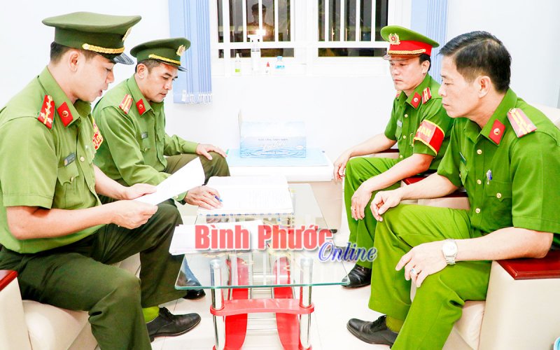 Siết chặt kỷ cương, xây dựng lực lượng công an vững mạnh