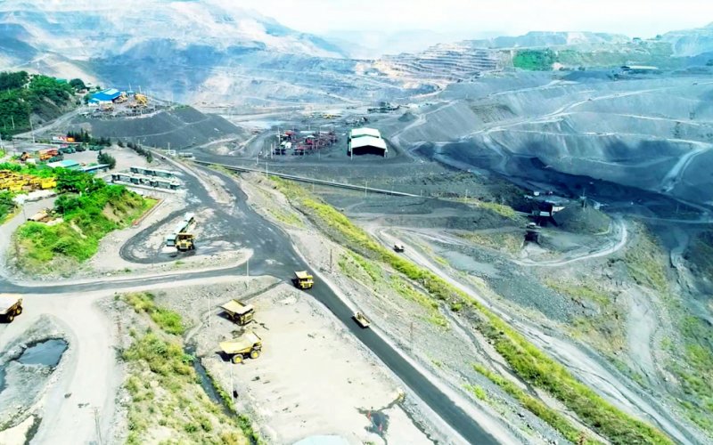 Xuống khai trường - 300m của Than Cọc Sáu