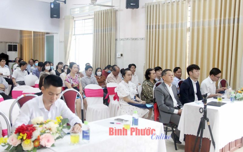 100 b&aacute;c sĩ tham gia hội thảo &ldquo;Chẩn đo&aacute;n h&igrave;nh ảnh&rdquo; v&agrave; &ldquo;Nội tiết - Tim mạch&rdquo;