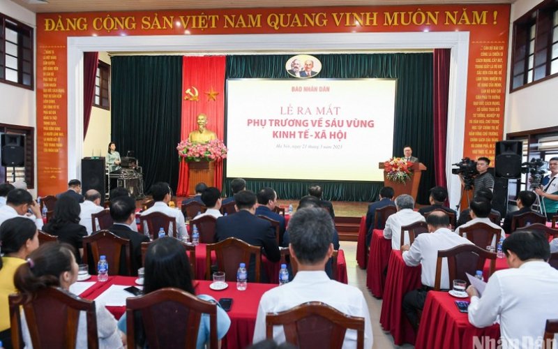Báo Nhân Dân ra mắt phụ trương về sáu vùng kinh tế - xã hội