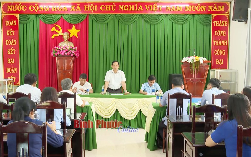 Bí thư Thị ủy Chơn Thành làm việc với các tổ chức chính trị - xã hội thị xã