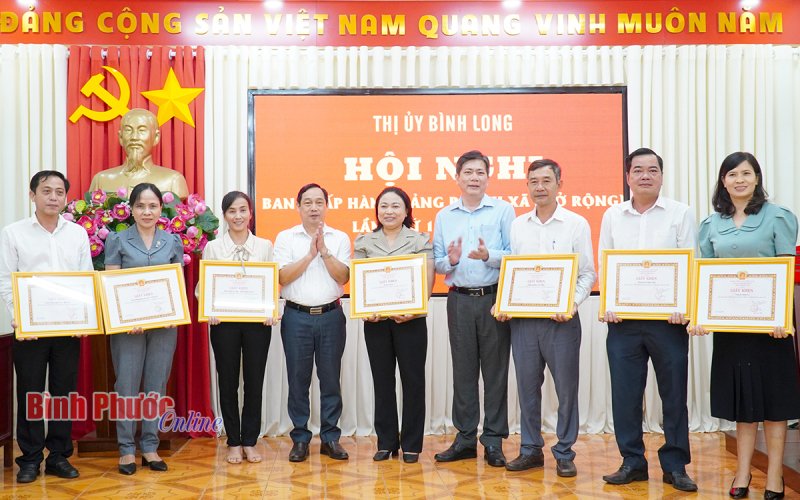 Bình Long: Hội nghị Ban Chấp hành Đảng bộ thị xã (mở rộng) lần thứ 19